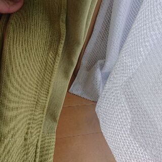 カーテンの画像