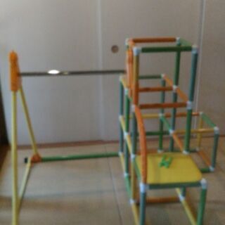 ジャングルジム部品(完成しません)の画像