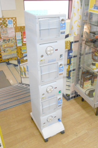 札幌市内近郊限定 ジャンク バンダイ ジャンボカードダス 筐体 本体 台紙・カード無し 鍵付き 自動販売機 自販機 BANDAI  ☆ PayPay(ペイペイ)決済可能 ☆ 札幌市 清田区 平岡