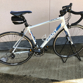 【中古】2012年モデル GIANT DEFY1