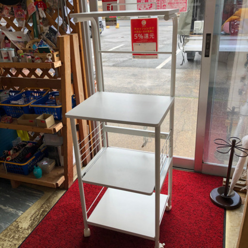 1000円！！ニトリ✨コンセント付・白のレンジ台・まだまだキレイです✨幅49×奥行43×高さ132ｃｍ