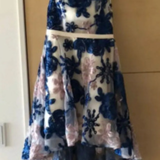 パーティードレスの画像