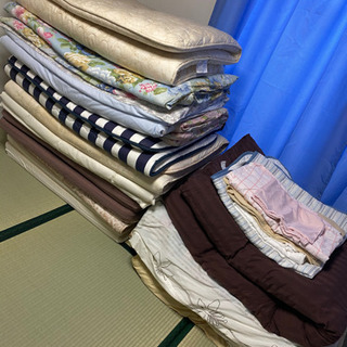 無料 早い者勝ち 羽毛布団 敷きパッド 掛け布団など