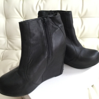 3000円☆ジェフリーキャンベル ブーツの画像