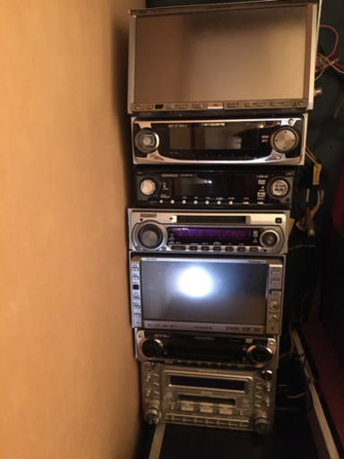 車のコンポとナビ激安差し上げます