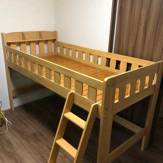 ベット　フレームの画像