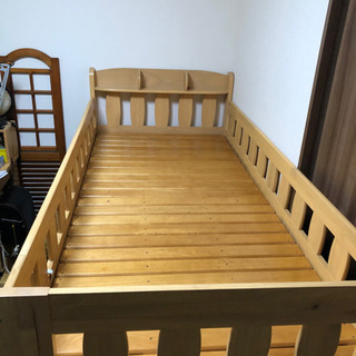 ベット　フレームの画像