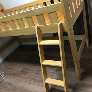 ベット　フレームの画像