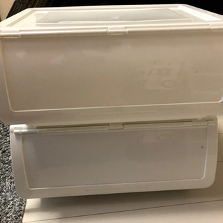 ニトリ　収納ケース2つの画像