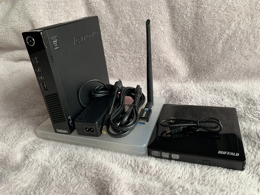 小型デスクトップパソコン Lenovo ThinkCentre M83 Tiny SSD 240 Office365インストール済　4K再生可能