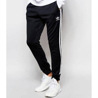 adidasトラックパンツ譲ってください♡