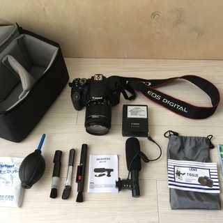 CANON キヤノン EOS Kiss X7i 中古美品　レンズ...
