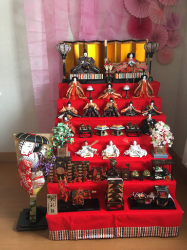 ひな壇　7段フルセット　羽子板付き