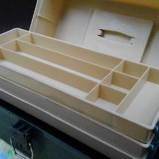 [取引終了 ありがとうございました]タックルボックス(＋オマケ付き)          レトロ感たっぷり！の画像