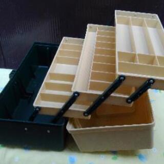 [取引終了 ありがとうございました]タックルボックス(＋オマケ付き)          レトロ感たっぷり！の画像