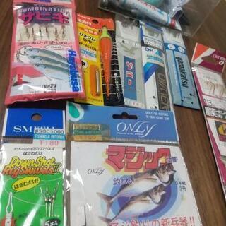 [取引終了 ありがとうございました]タックルボックス(＋オマケ付き)          レトロ感たっぷり！の画像