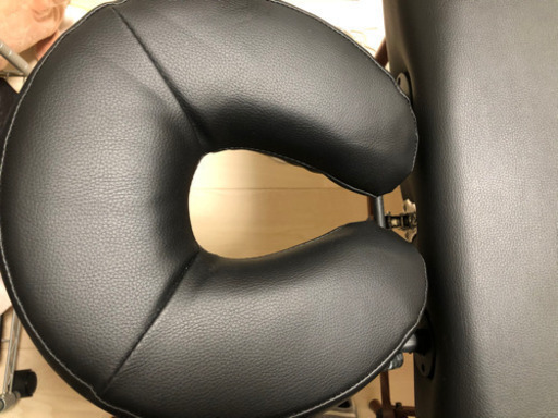 折り畳み　マッサージベッド