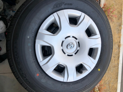 ハイエース5型　　4本セット　新車外し　195 80 15