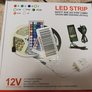 新品未使用！LEDテープライト 防水 間接照明 切断可能 貼り付け (防水)の画像