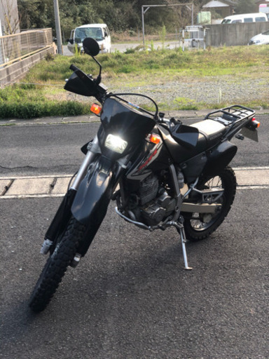 XR250 売るつもりでしたが最近希少価値が上がってきているので手直しして乗る事にしました！