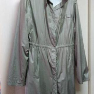 マークバイマークジェイコブスの薄手コート