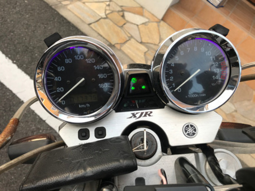 決まりました‼️ XJR400R 4HM 00年式　低走行　カスタム多数！