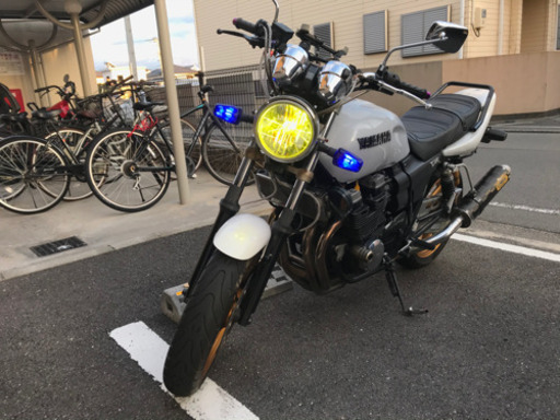 決まりました‼️ XJR400R 4HM 00年式　低走行　カスタム多数！