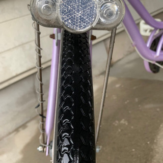 メゾ ピアノ22インチ ラベンダー(薄紫色)自転車 の画像