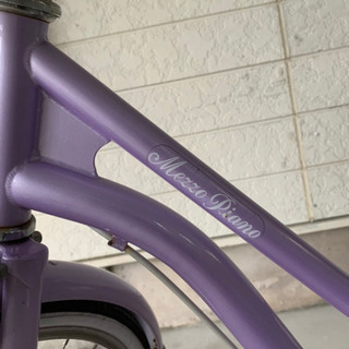 メゾ ピアノ22インチ ラベンダー(薄紫色)自転車 の画像