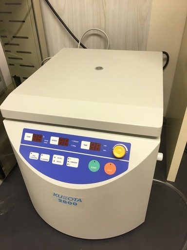 値下KUBOTA　遠心機 Model 2800 スイングローター、パケット付き