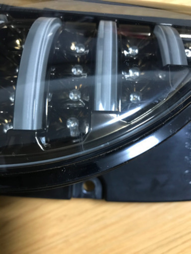 ハイエース  レジアスエース　200 ヴァレンティテール　ランプ