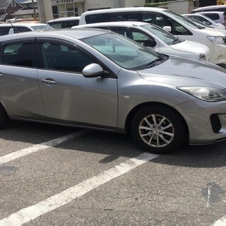 【車検付き（令和2年10月迄）】マツダ　アクセラ　即乗りOK！の画像