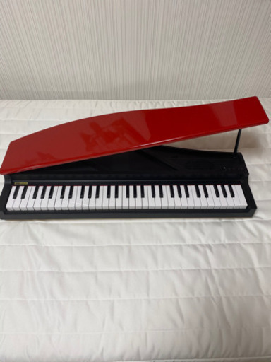 コルグKORG マイクロピアノ　赤キーボード 電子ピアノ