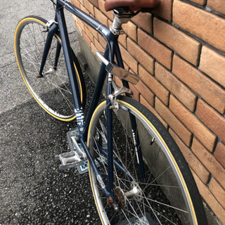 PLUGピストバイク