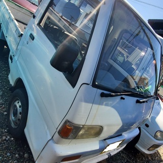 在庫処分セール！！　サンバー　４WD！５MT！6万キロ！！　現車...