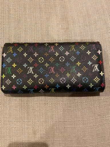 ヴィトン財布　マルチカラー