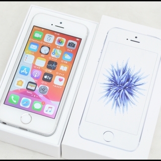 美品 ソフトバンク iPhone SE 32GB シルバー 〇判...