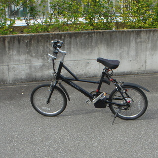 美品.電動アシスト自転車(TASKAL-Mini-BK)20吋.外装6段変速.大容量バッテリ-8.8Ah.シティハンドル.