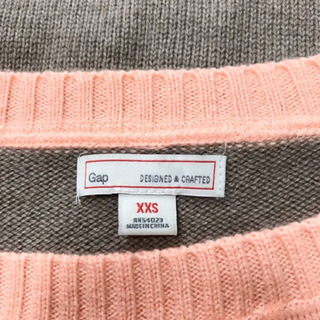 美品　gap 春ニット♪の画像