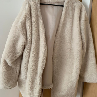 レディース服 ボアジャケットの画像