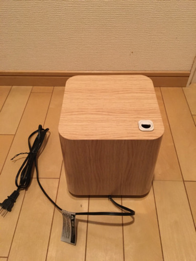 ドウシシャ  Comfoom 超音波式 加湿器 DKW-1401