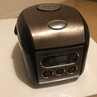 SANYO製　マイコンジャー炊飯器　3合炊き