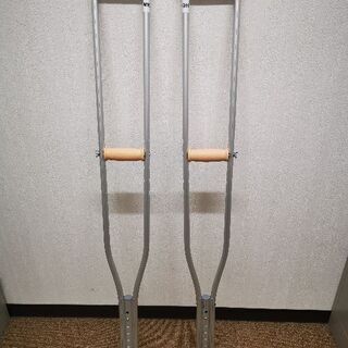 松葉杖　Lサイズ新品