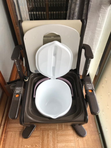 介護用ポータブルトイレ【美品】