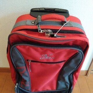 キャリーバック 鍵付きの画像