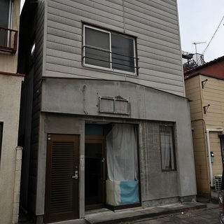 足利駅徒歩5分以内の店舗