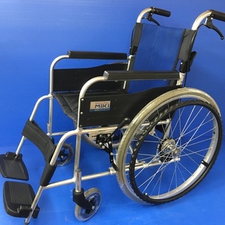 自走式車いす 標準型 BAL-1 ノーパンクタイヤ装備 Miki