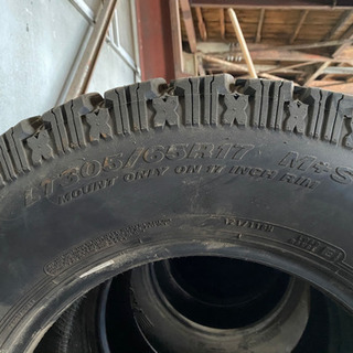 【最終値下げ】FJクルーザー　プラド等　オールテレーン　305/65R17 4本の画像