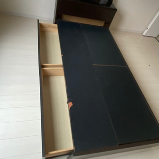 下部収納付きシングルベットの画像