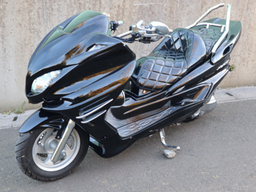 【YAMAHA マジェスティ】オールブラック！！人気のスピ4、カチ上マフラー！！